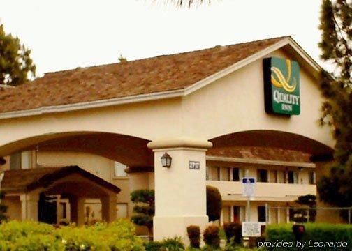 Quality Inn Stockton Exterior photo